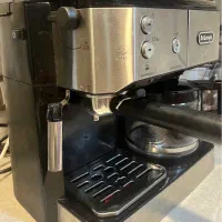 قهوه دلونگی مدل ۴۲۱ در حد نو