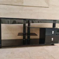 میز شیشه ای تلویزیون
