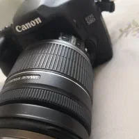 دوربین کنون 50 D. با لنز زوم 18-200 در حد نو