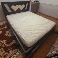 تخت دونفره