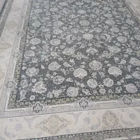 ۱عددفرش۱۲متری و۱عدد۶متری۱۲۰۰شانه درحدنو