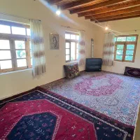 اجاره شبانه و ماهانه ویلای سنتی دربستی در کلاردشت
