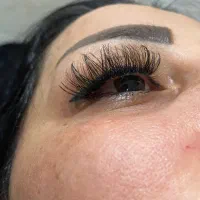 کاشت مژه فقط ۱۵۰|خدمات آرایشگری و زیبایی|فولادشهر, فولادشهر|دیوار