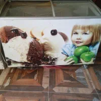 یخچال بستنی