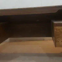 میز بزرگ mdf قدیمی جنس خوب
