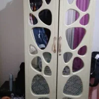 رخت آویز و یسری وسایل دیگه