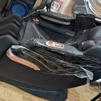 مبل ماساژور نو دارای مانیتور و شارژر موبایل