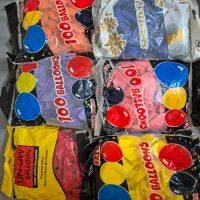 بادکنک کایو و استند بادکنک(میله)|اسباب‌‌بازی|قم, شاه سید علی|دیوار