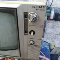 تلویزیون قدیمی اصل ژاپن کلکسیونی|تلویزیون و پروژکتور|بروجرد, |دیوار