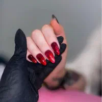 مدل برای کاشت و لمینت ژلیش ناخون|خدمات آرایشگری و زیبایی|قم, سالاریه|دیوار