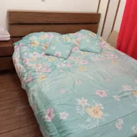 تخت دونفره ۱۶۰ سانتی با میز عسلی جک دار
