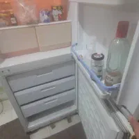 فروشی یخچال|یخچال و فریزر|رشت, دخانیات|دیوار