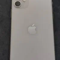 اپل iPhone 11 با حافظهٔ ۱۲۸ گیگابایت