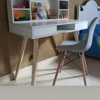 میز تحریر و مطالعه