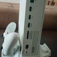 Xbox series s بهمراه فن خنک کننده و دسته اصلی|کنسول، بازی ویدئویی و آنلاین|تهران, آبشار تهران (دریاچه)|دیوار