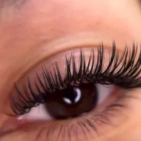 مدل مژه برای فردا