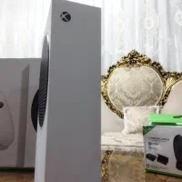 دستگاه ایکس باکس سری اس به همراه دسته شارژر|کنسول، بازی ویدئویی و آنلاین|تهران, شارق|دیوار