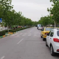 زمین-فروشی