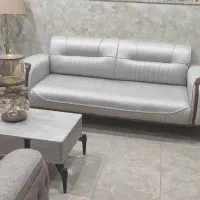 استخدام نیروی ماهر ونیمه ماهر در مبل سازی