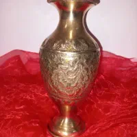گلدان قدیمی برنجی برنز