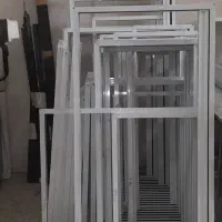 تولید کننده  توری پلیسه آکاردئونی و درب پنجره UPVC