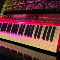 می‌دی کنترلر BEHRINGERمدل UMX490