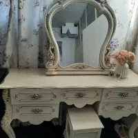 میز آرایش،میز توالت