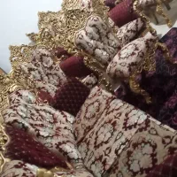 مبل سلطنتی زرشکی چوبی درحدنوکم کاروسالم|مبلمان خانگی و میز عسلی|شیروان (خراسان), |دیوار
