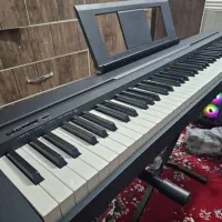 پیانو یاماها p45|پیانو، کیبورد، آکاردئون|رشت, معلم|دیوار