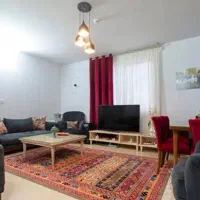 فروش-واحد-خوش-لوکیشن-نورگیر-سرتاسری