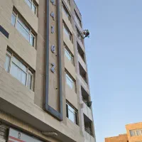 کاردرارتفاع بدون داربست کار در ارتفاع پیچ تورینانو|خدمات پیشه و مهارت|کرمانشاه, |دیوار