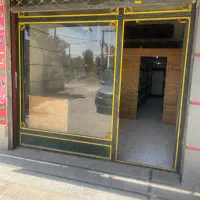 مغازه با فضایی بزرگ و باکلن بسیار بزرگ