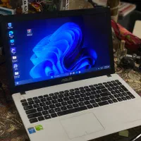 لبتاب ایسوس میانرده با گرافیک‌مجزا