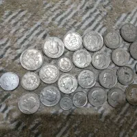 تعدادی سکه قدیمی