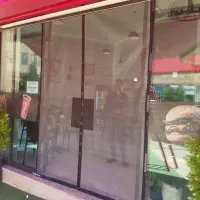 پرده توری آهنربایی(مغناطیسی)