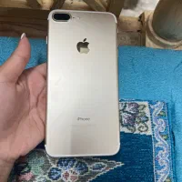 گوشی آیفون سون پلاس. سامسونگ