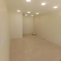 ۱۵ متر مغازه بر اجاره دار