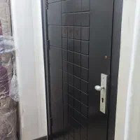 درب|مصالح و تجهیزات ساختمان|کیش, |دیوار