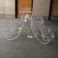استند گلدان فلزی