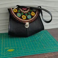 محصولات چرمی دستدوز