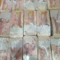 ۲۶۰بسته اسکناس زیرقیمت