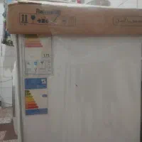 ماشین لباسشویی|ماشین لباسشویی و خشک‌کن لباس|قم, باغ شازده|دیوار