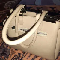 کیف کرم اسپرت ساده|کیف، کفش، کمربند|خرم‌آباد, |دیوار