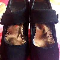 یک جفت کفش مخمل مجلسی سایز ۳۸