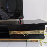 میز تلویزیون مشکی چوبی|میز تلویزیون|کرج, کوی کارمندان جنوبی|دیوار