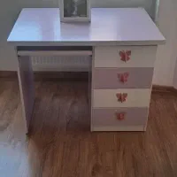 کمد ، میز آرایش ،میز تحریر ، بوفه و صندکی کودک|اسباب و اثاث بچه|ارومیه, |دیوار