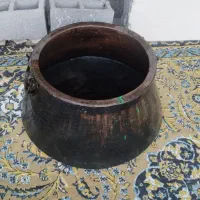 سه تا دیگ مسی سنگین‌ وزن
