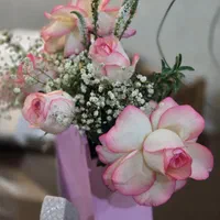 گل خاص برای مناسبت های خاص|گل و گیاه طبیعی|اصفهان, پروین|دیوار
