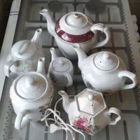 قوری جنس چینی و برقی یک عدد