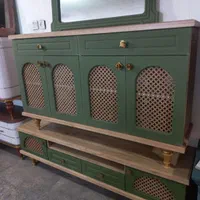 آینه   *  ممیز